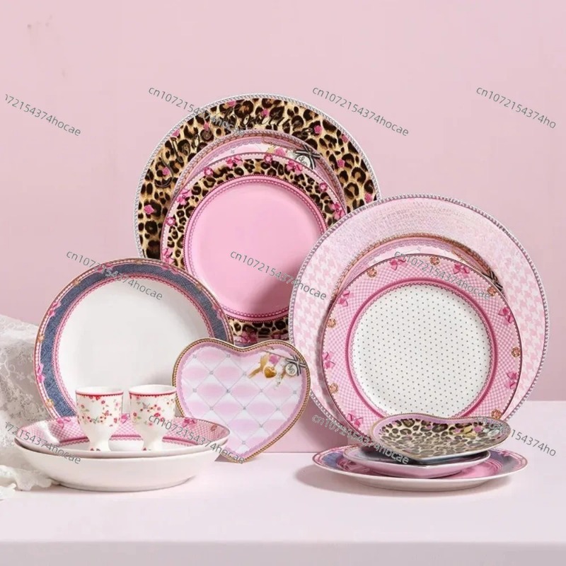 Pink Heart Shaped Ceramic Plat - Home Cooking Recipes 评论和价格